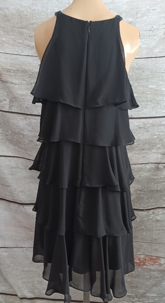 FABULOUS PARTY DRESS! - Picture 2 of 9